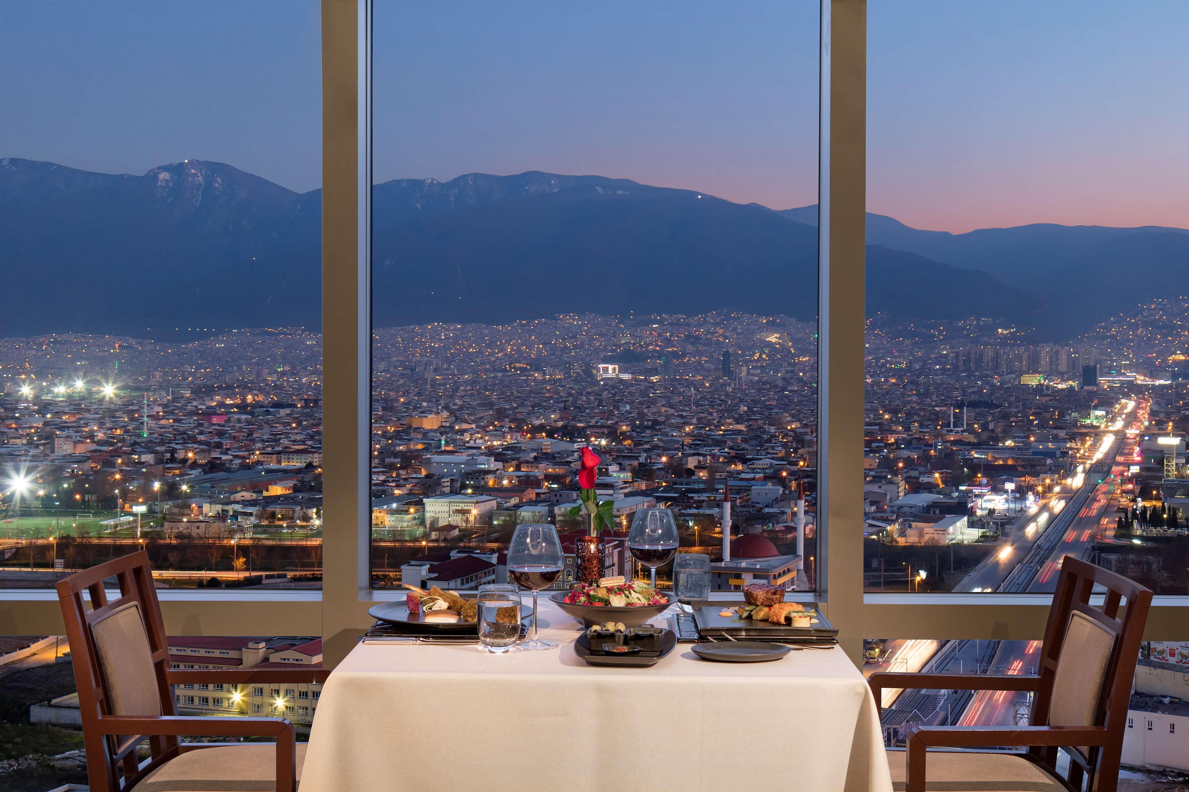 Hilton Bursa Convention Center & Spa Eksteriør billede