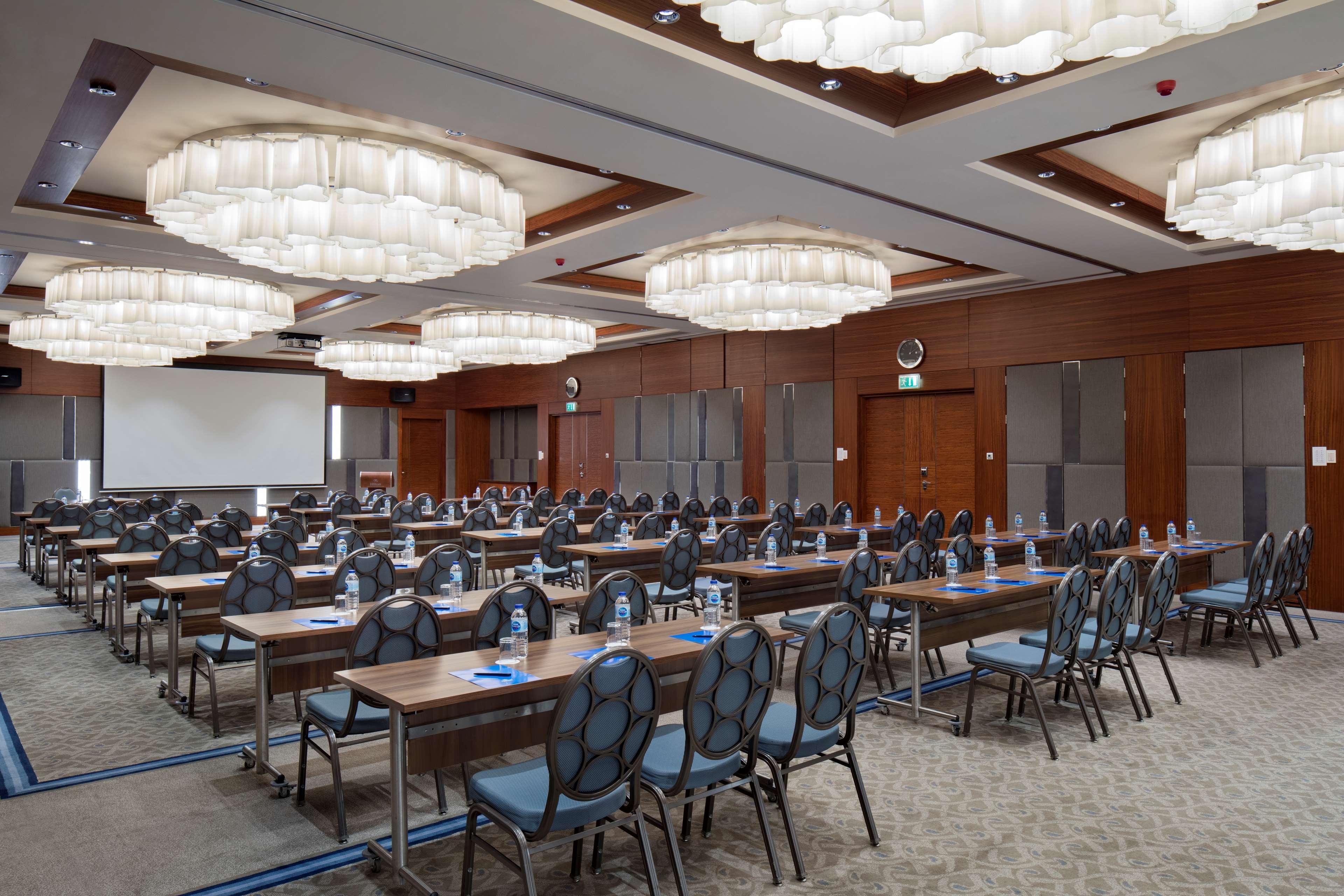 Hilton Bursa Convention Center & Spa Eksteriør billede