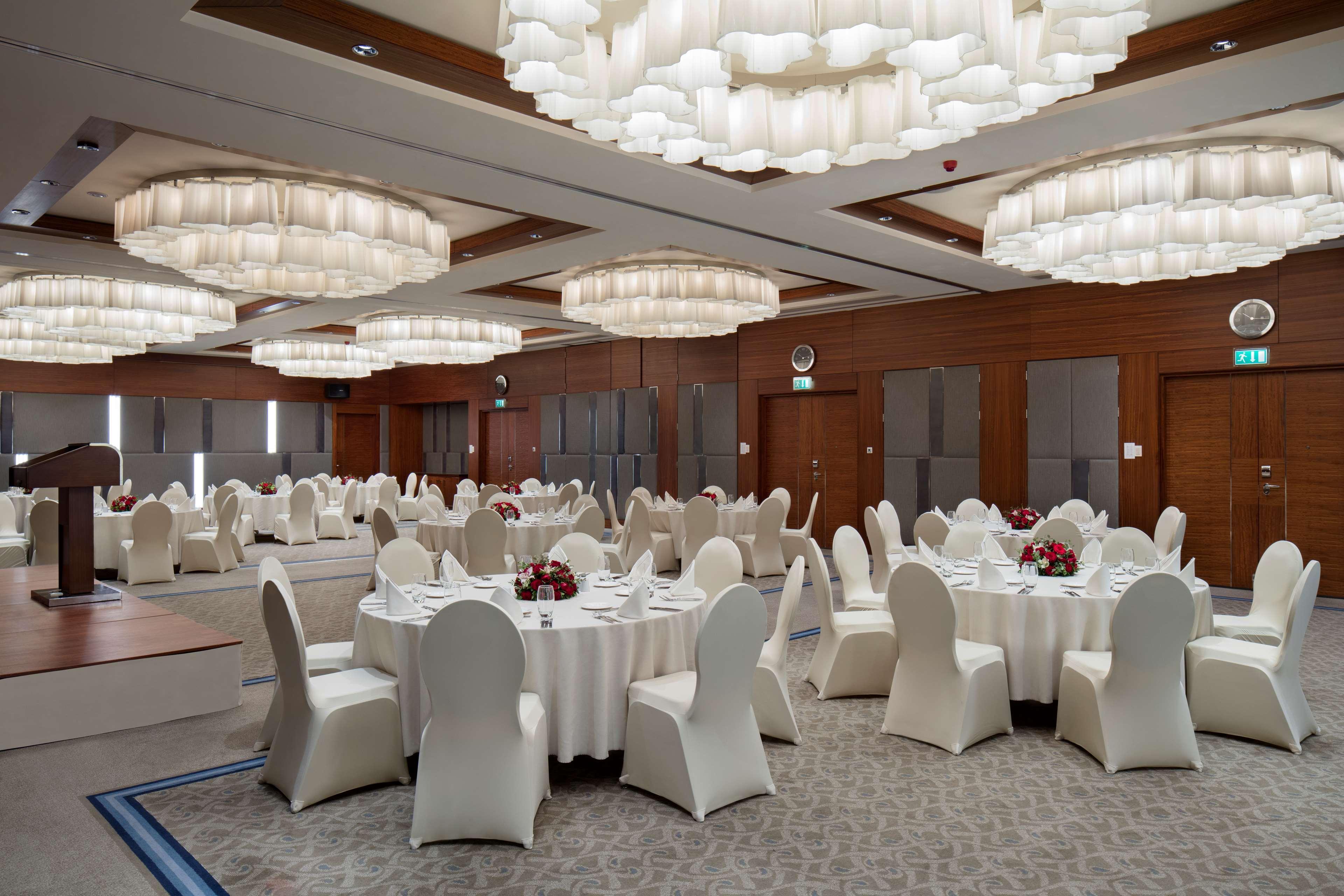 Hilton Bursa Convention Center & Spa Eksteriør billede